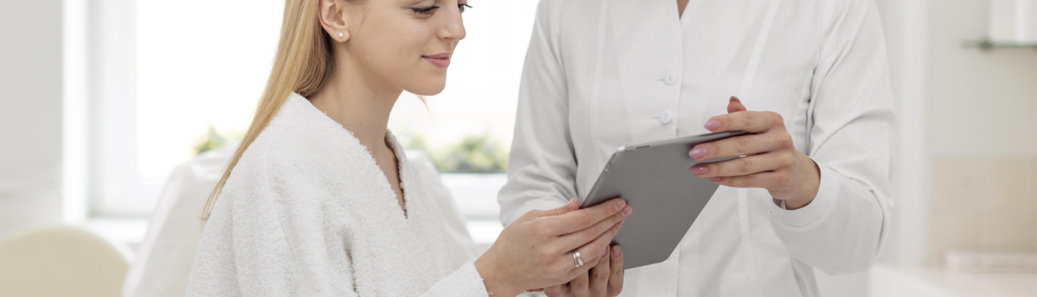 Kosmetikbehandlungen bei Epimedic in Köln Kosmetikbehandlungen. Gesichtsbehandlung, Körperbehandlungen